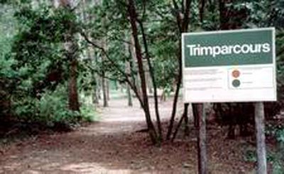 Trimbaan en speelbos