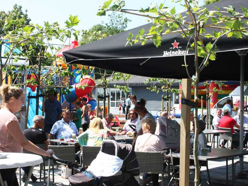 Reception Park Shop "Vers & Lekker" Cafeteria Restaurant "Hamburgers & More" Pub "Old Sailor" The Large Hall for parties and events