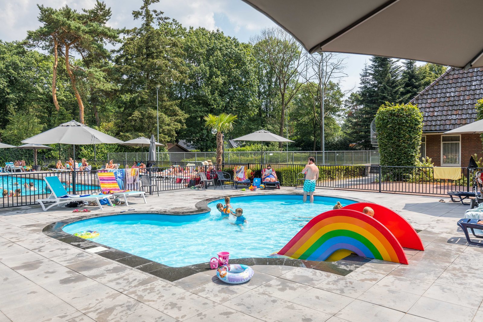 Paddling pool