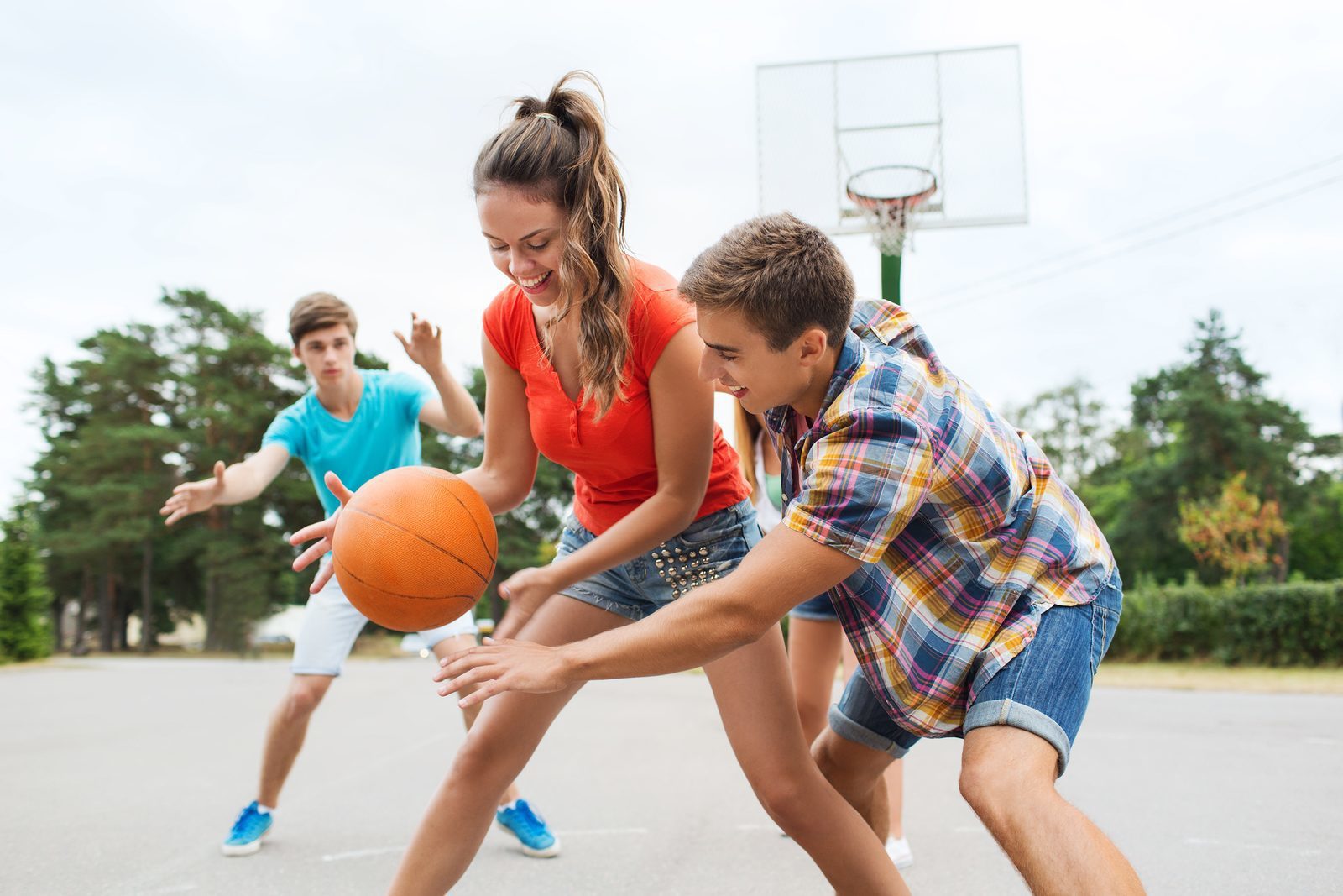 Terrain de basketball