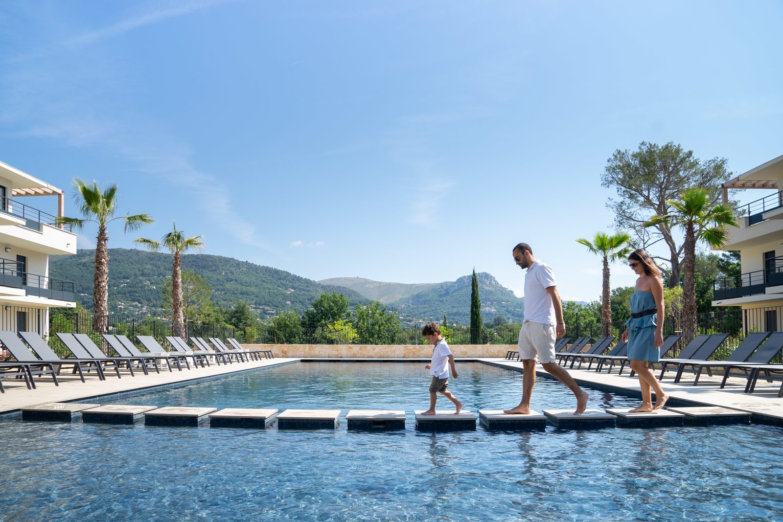 Vacances d’Eté en France & en Belgique