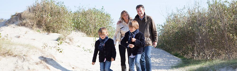 faire des promenades dans les dunes