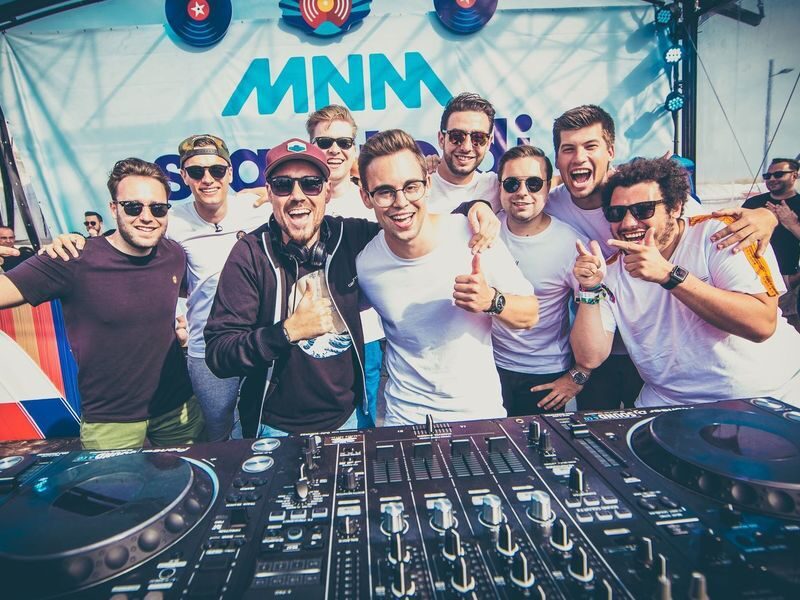 MNM Start to DJ