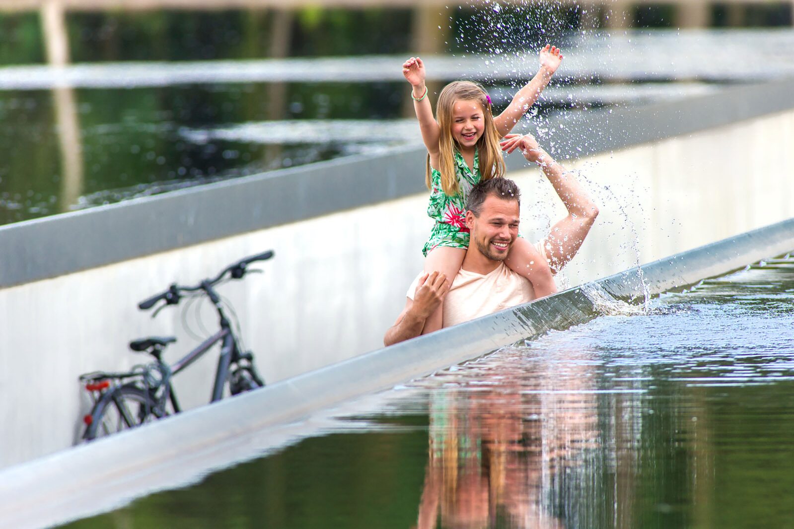 Holiday Suites Houthalen-Helchteren Fietsen door het Water