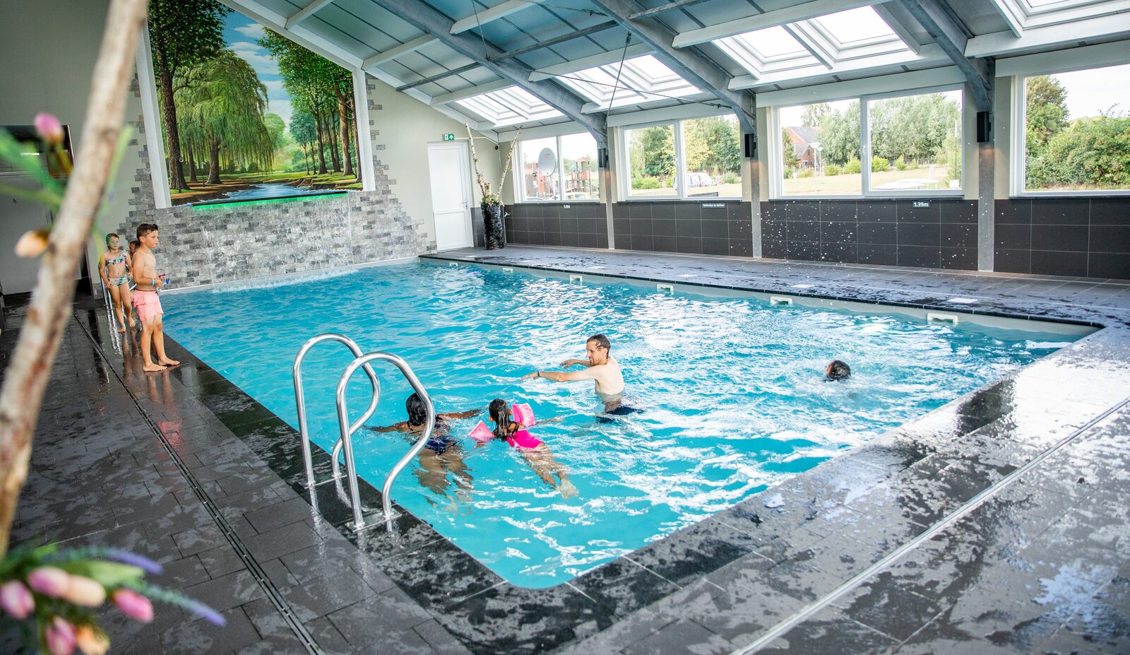 Hallenschwimmbad