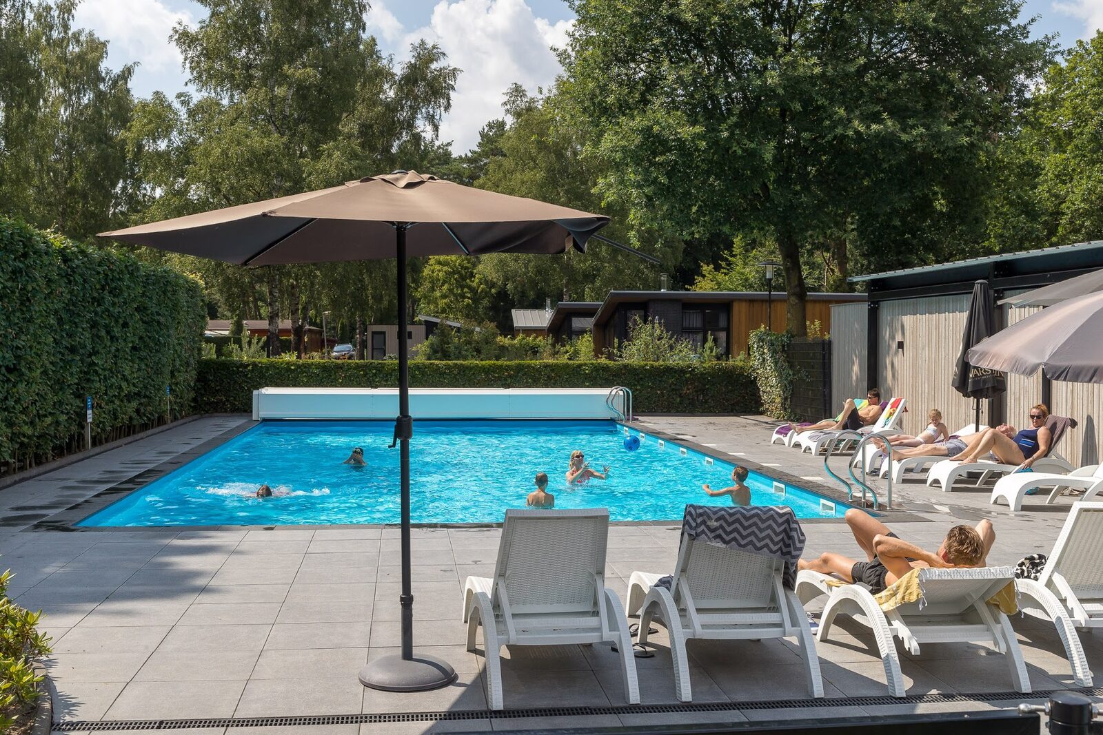 pool