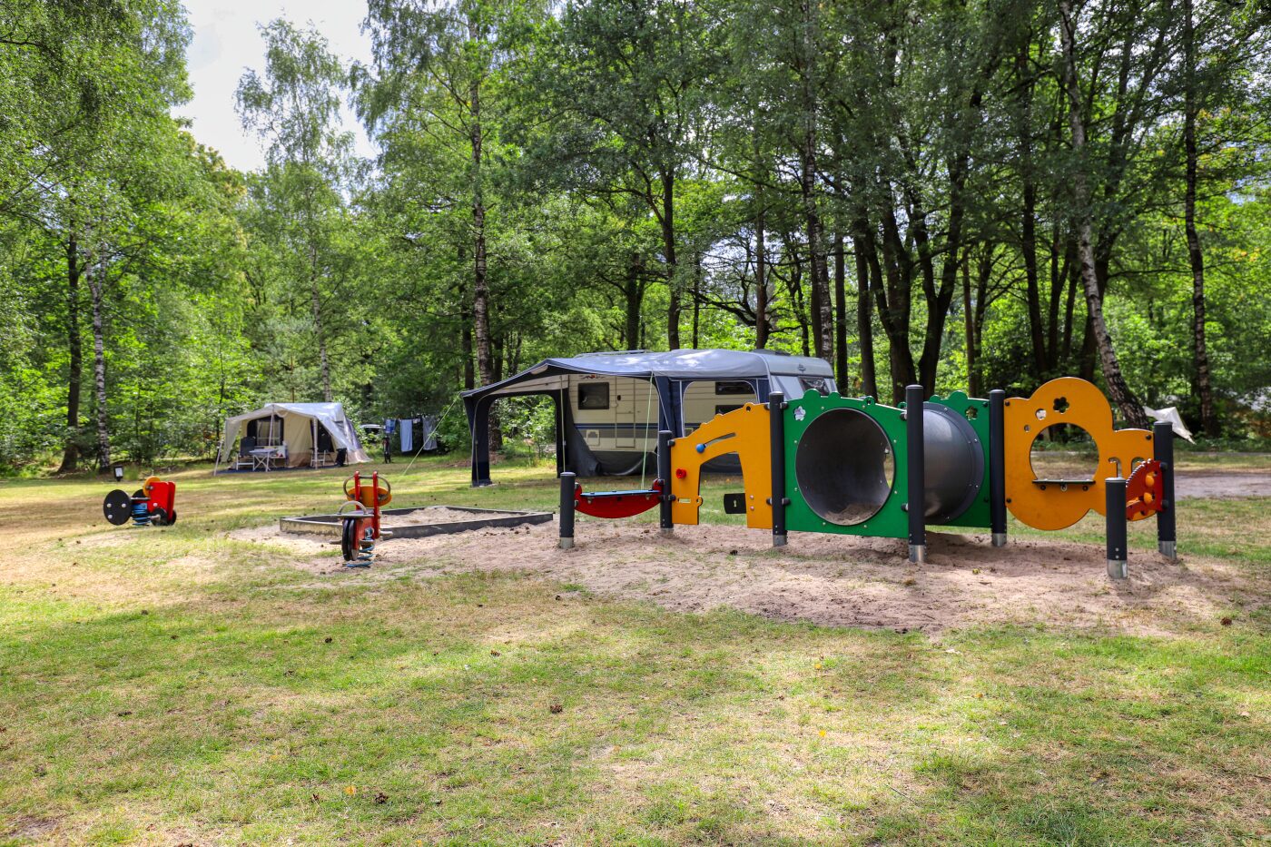 speeltuintje veldje de bosrand